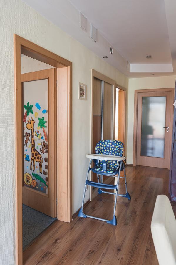Lujzi Apartman Eger Bagian luar foto