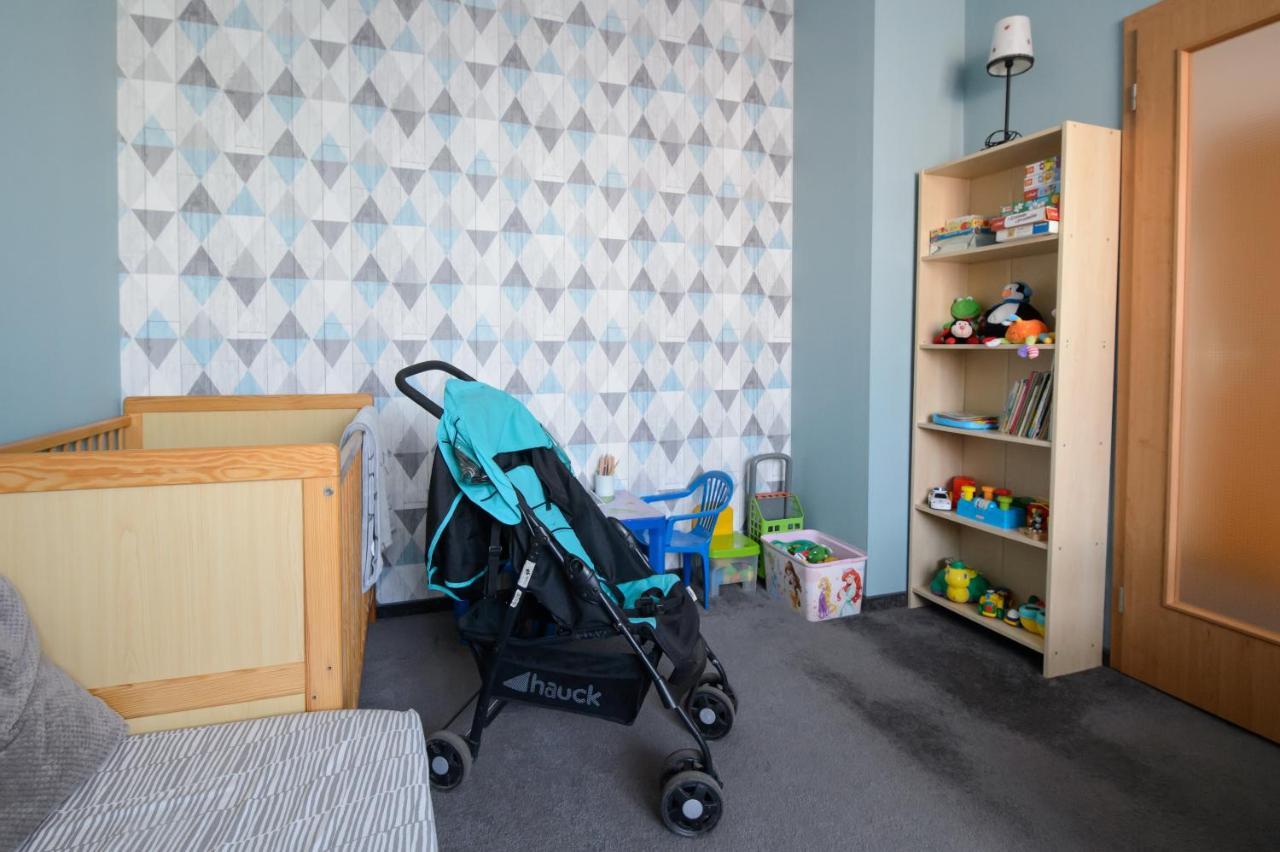 Lujzi Apartman Eger Bagian luar foto